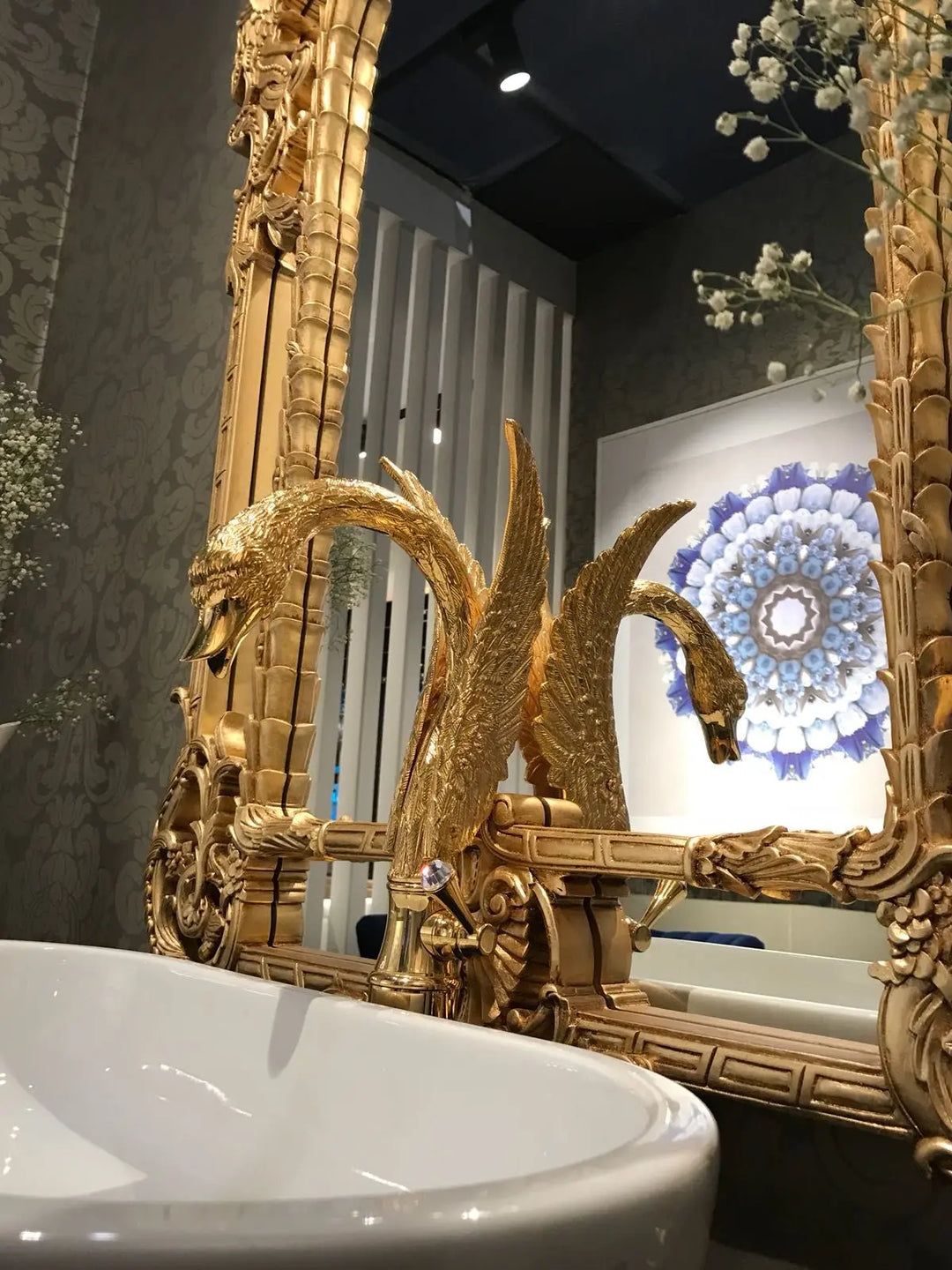 Traditional Luxury Faucets: A Complete Guide to Elegant Bathroom Designs
