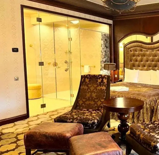 Royal Casino Hotel & Spa suite