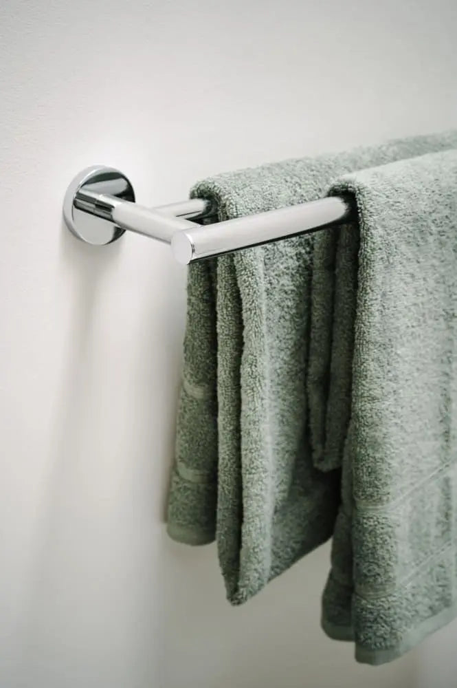 Niara y Laufen double towel bar