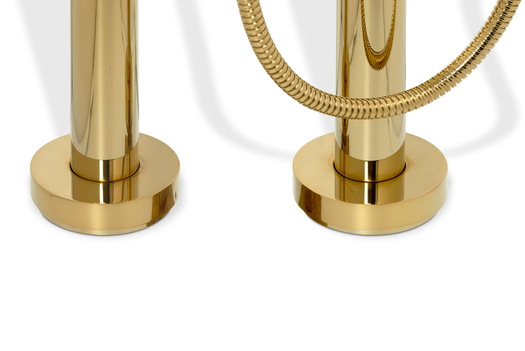 Harper bathroom free standing tub faucet. Polished gold MV